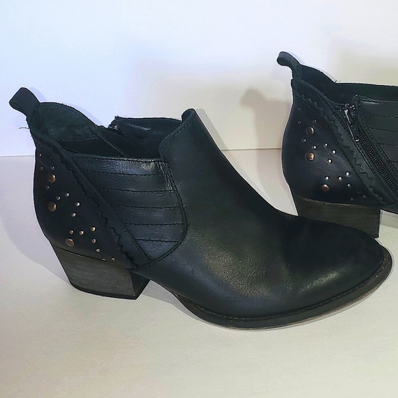 Musse & Cloud Shoes - Musse & Cloud Geneva black leather booties with gold studs on heel size 39
